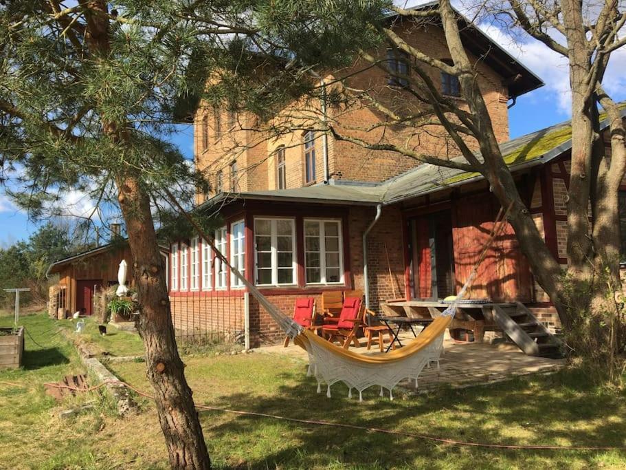 Romantisches Studio Am Waldesrand Mit Gartensauna Schwarz ภายนอก รูปภาพ